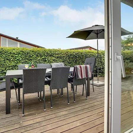 4 Bedroom In * Богенсе